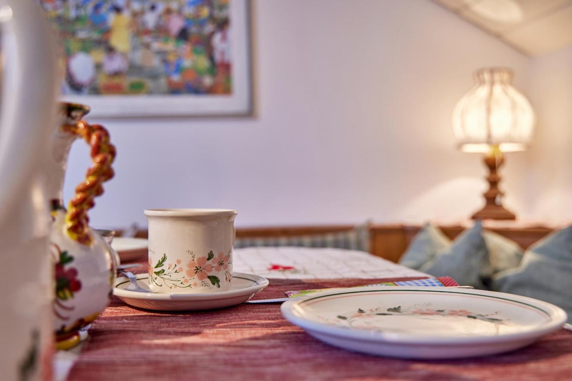 Ferienwohnung Haus Greif Garmisch-Partenkirchen Dış mekan fotoğraf